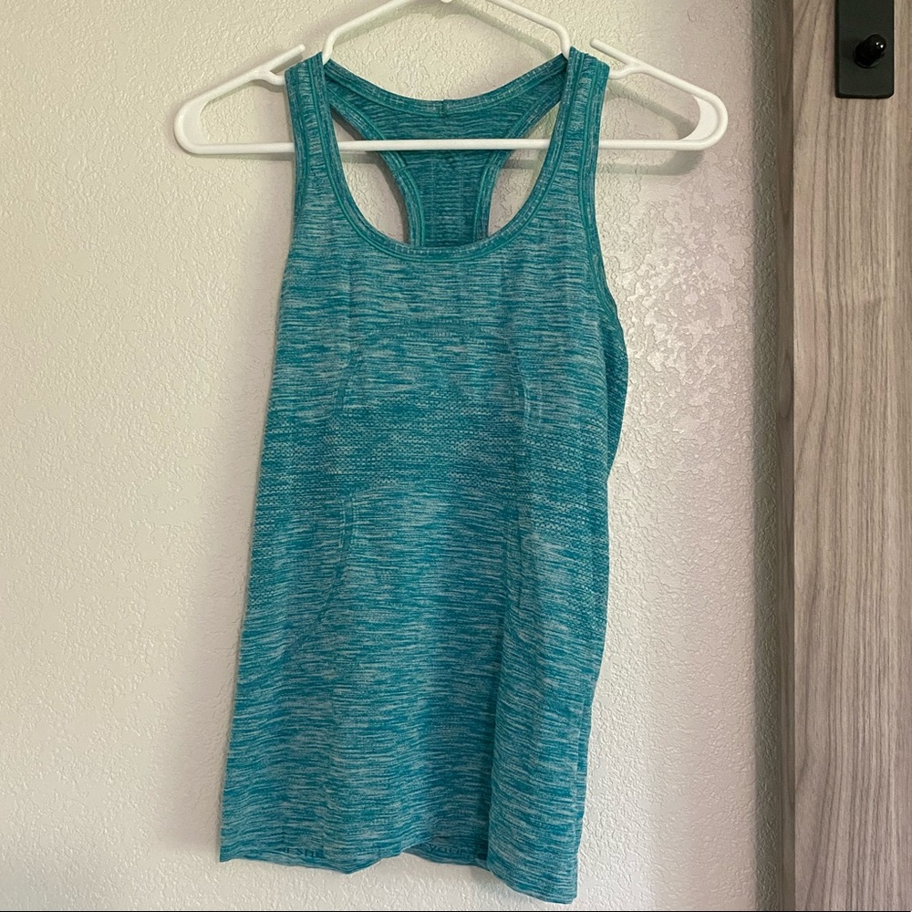 LULULEMON tank
